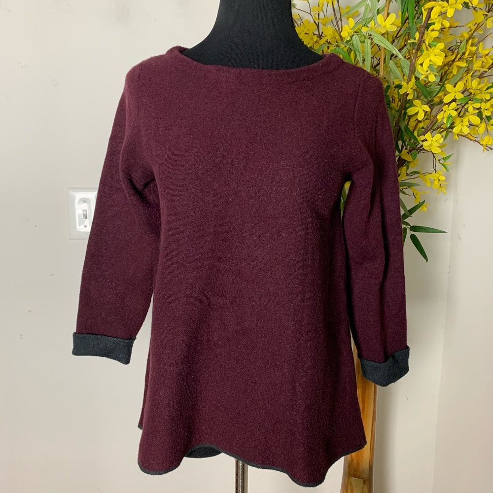 Nanette Lepore Red Gray cuffs Womens sweater‎ sz M